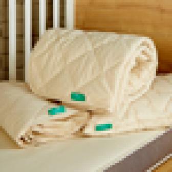 COT SIZE 100% hypoallergenic and natural. Includes mattress protector, duvet and pillow